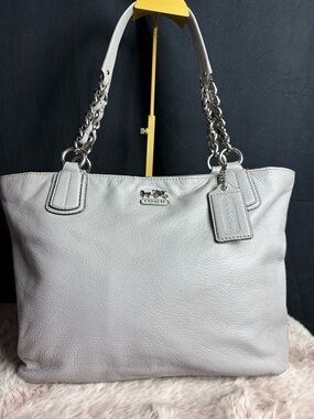 Coach Ava Chain Tote Gray Pebbled Leather Large Shoulder Bag F87775